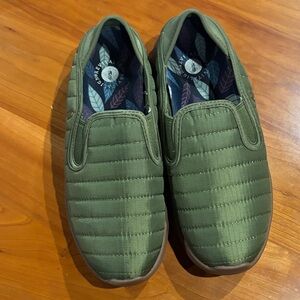 REVITALIGN Orthotic Quilted Slip Ons